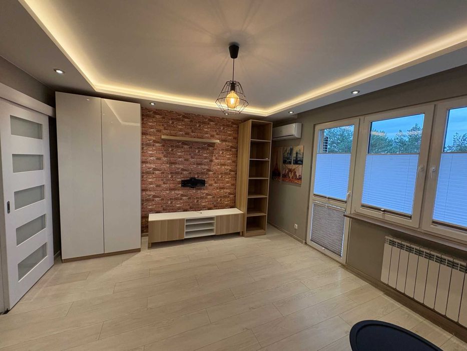 Kawalerka do wynajęcia - Białobrzegi - 37 m2