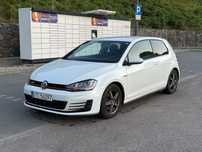 Volkswagen Golf GTI 2.0 TSI 220km