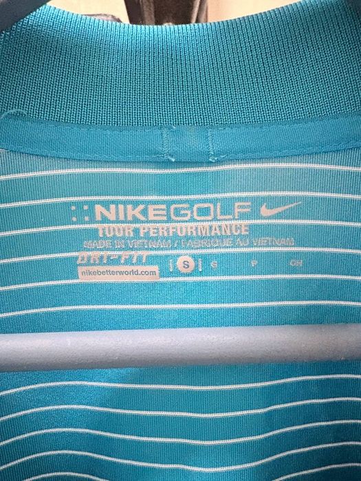 Продам футболку Nike