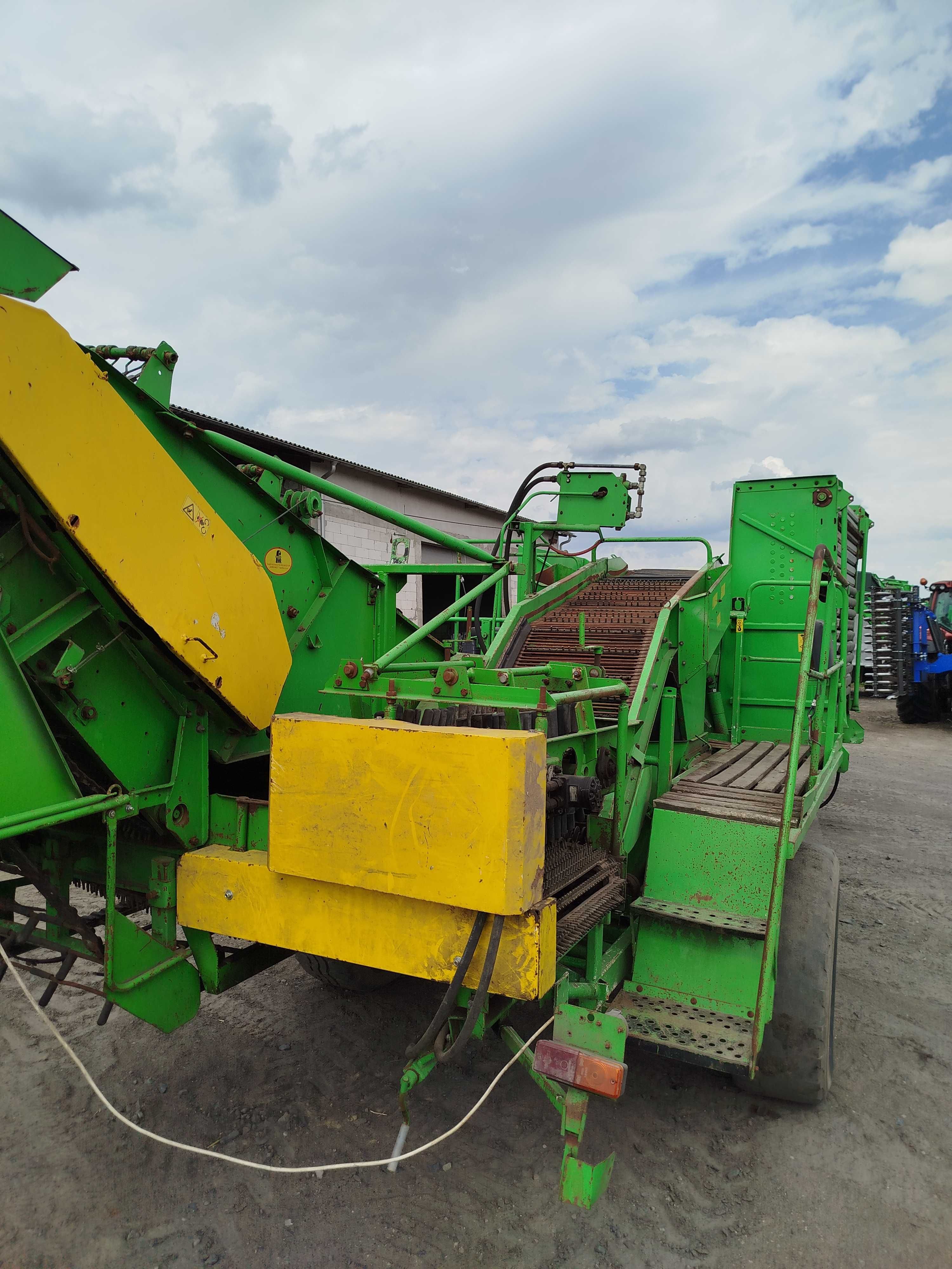 Kombajn do ziemniaków Pyra 3000