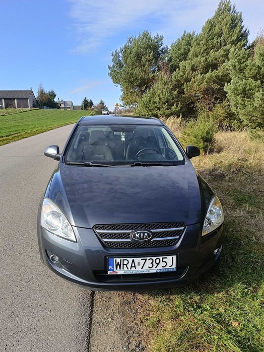 KIA ceed 1.6 hatchback