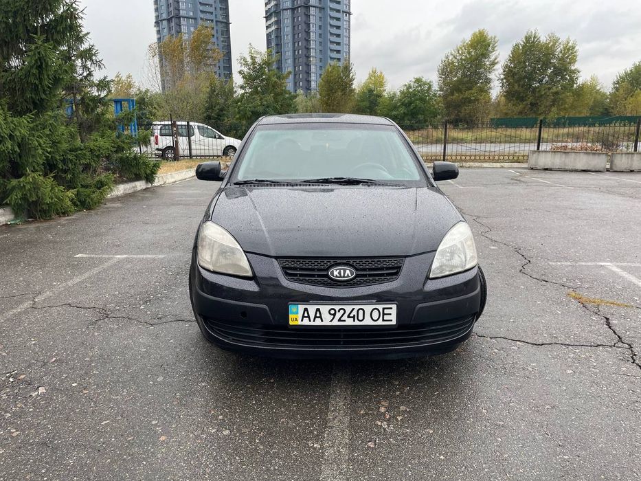 Kia rio в доброму стані