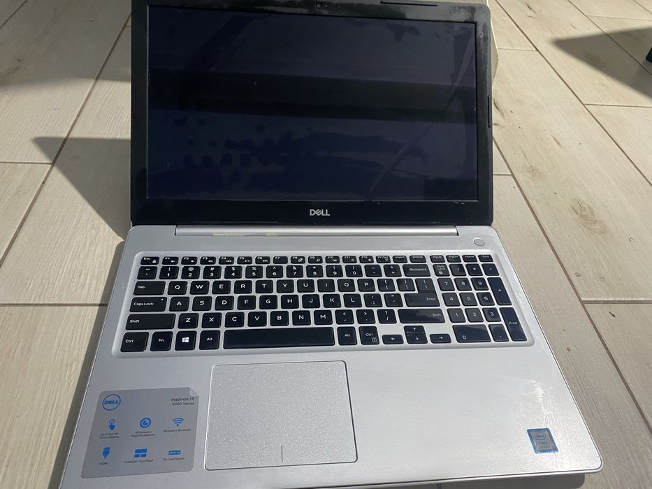 Laptop Dell Inspiron 15