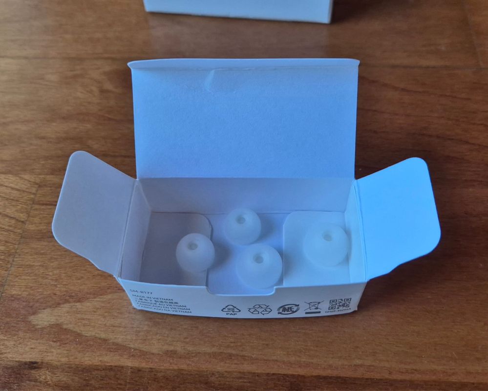 Samsung Buds2 - Brancos (Como Novos)