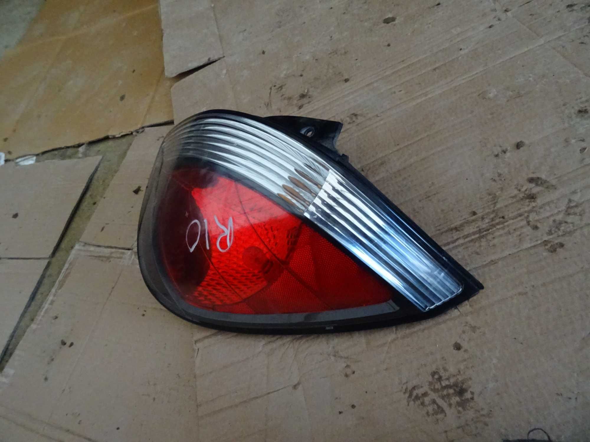 Lampa Prawa Tył Kia Rio II