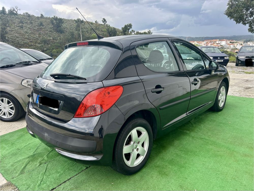 Peugeot 207 1.4i Open