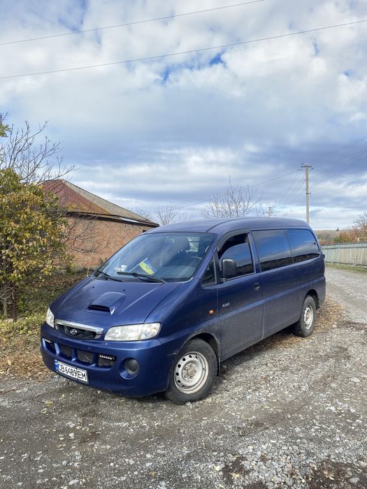 Бус хюндай Hyundai 2005рік  Н100 Н200 дизель 2.5