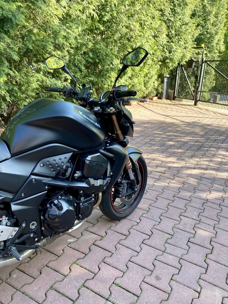 Kawasaki z750r 2011