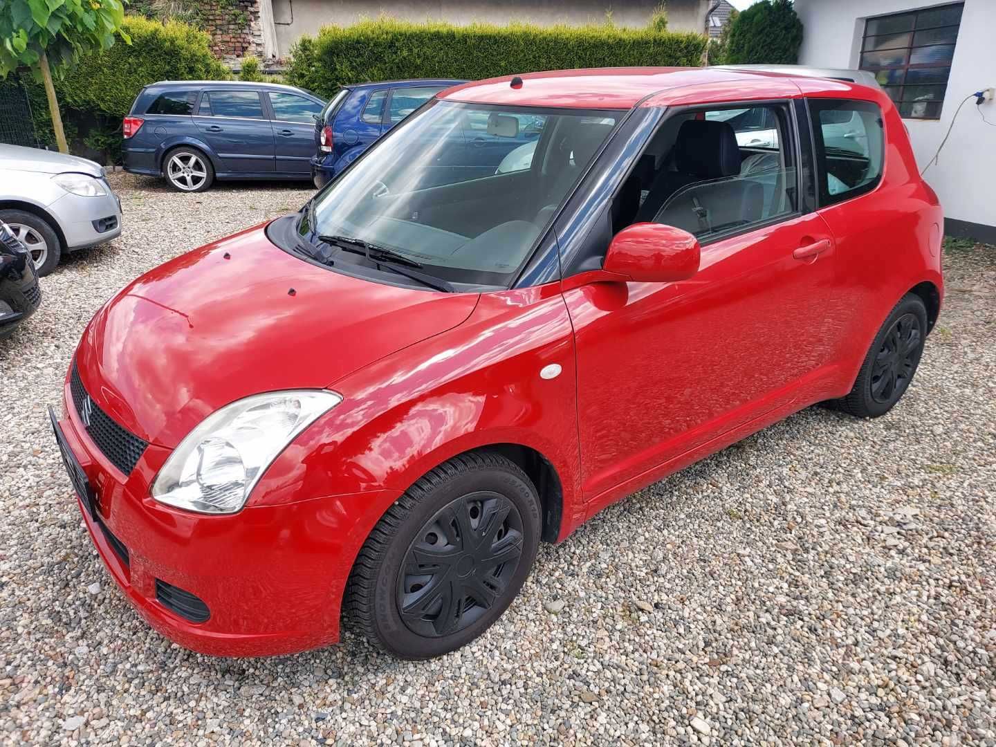 suzuki swift 1.3/klima/po oplatach