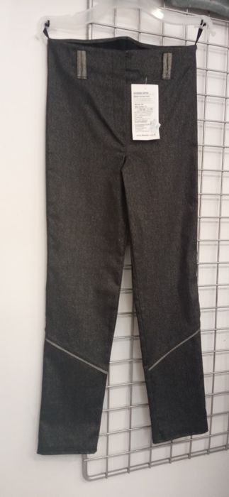 Spodnie/getry że złotą nitką 140cm