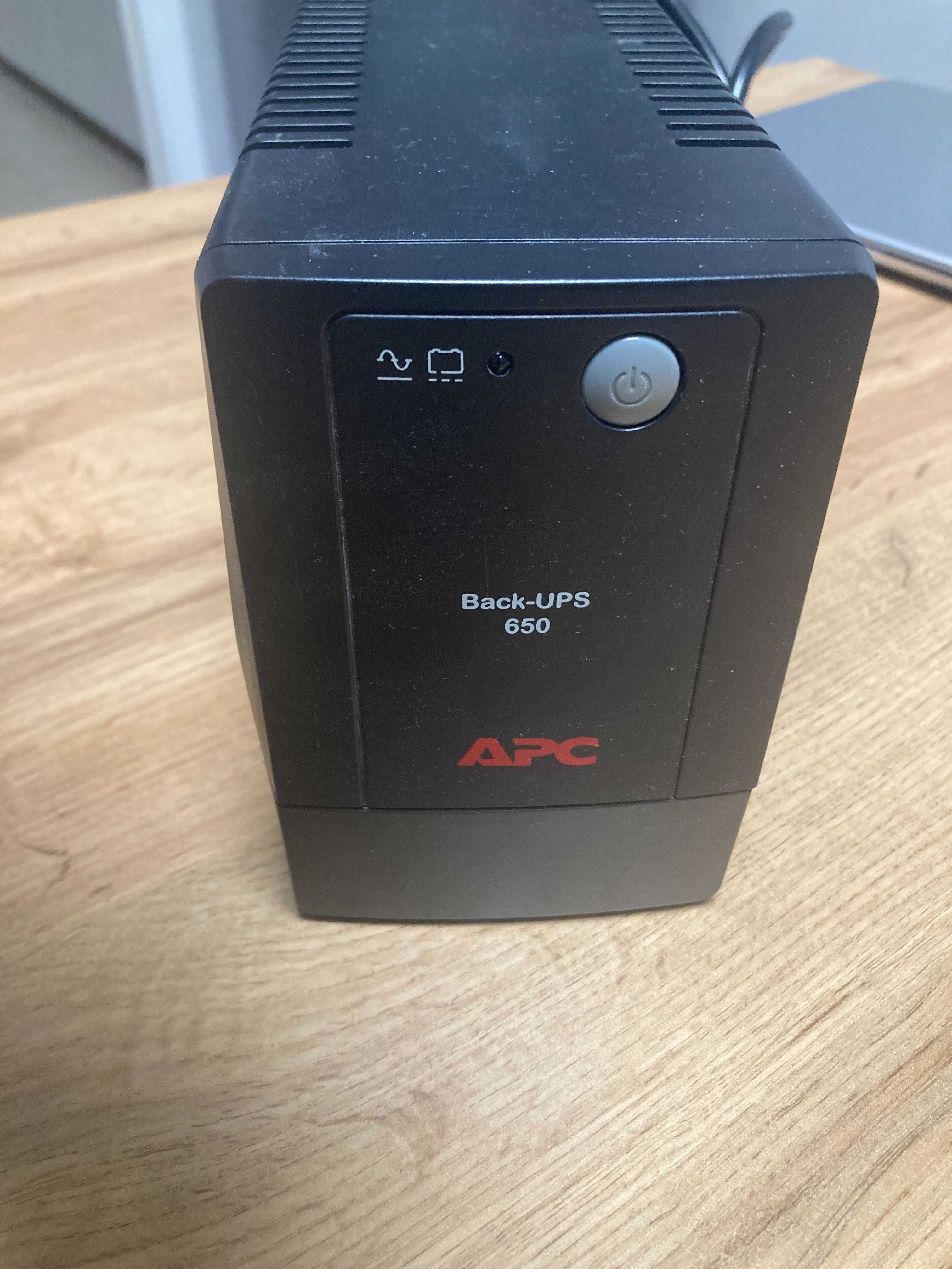 Джерело безперебійного живлення ДБЖ APC Back-UPS 650VA BX650LI-GR