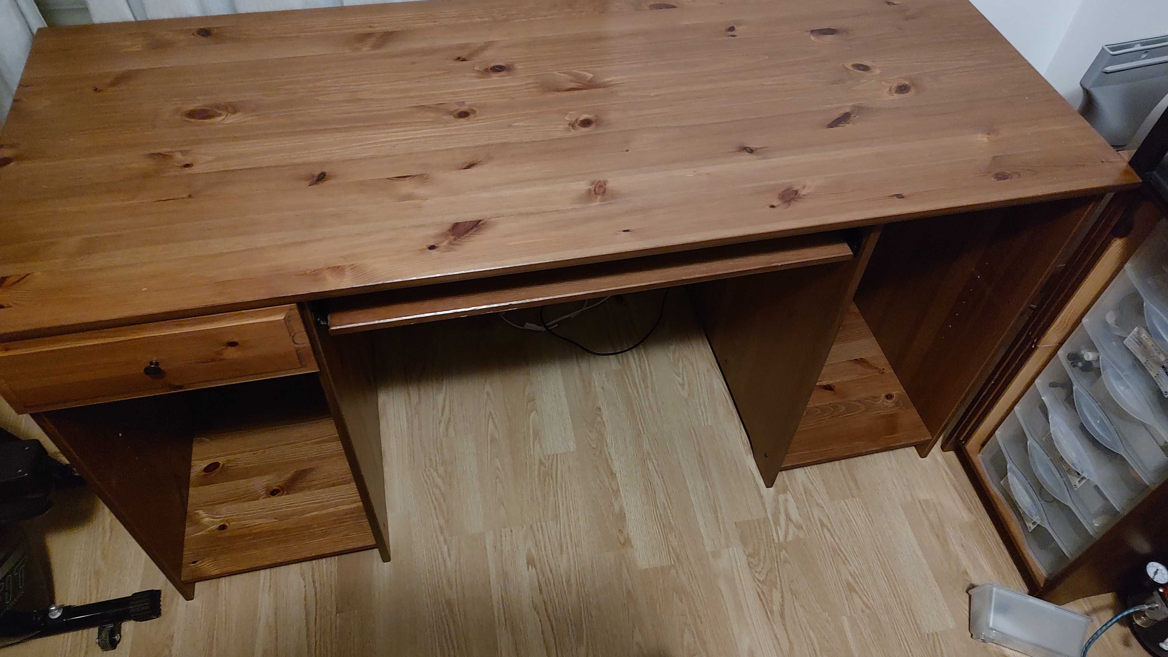 Secretaria Ikea Matteus em Pinho