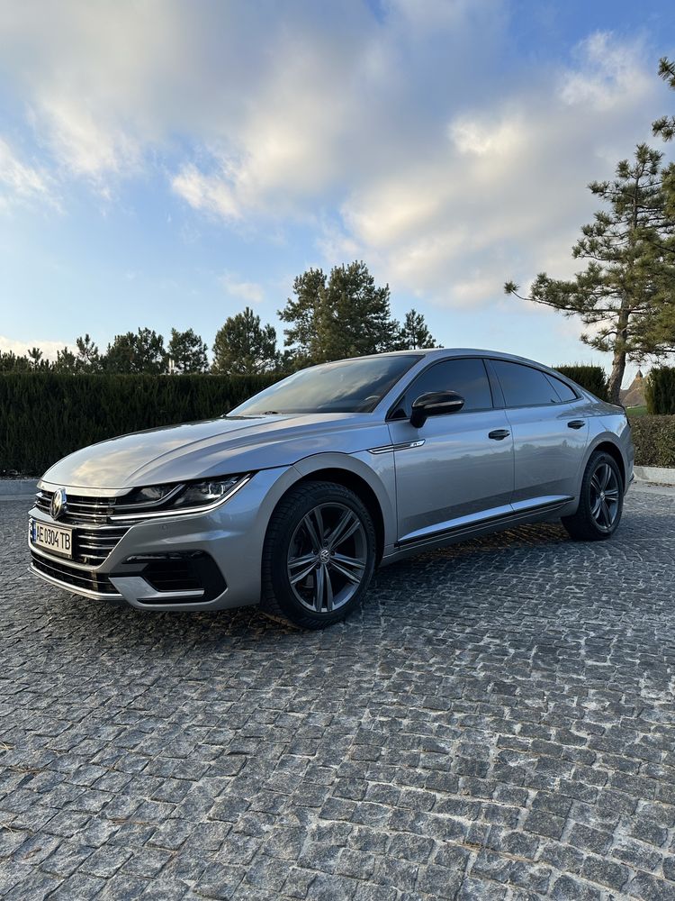 Продам VW Arteon 2.0 TDI