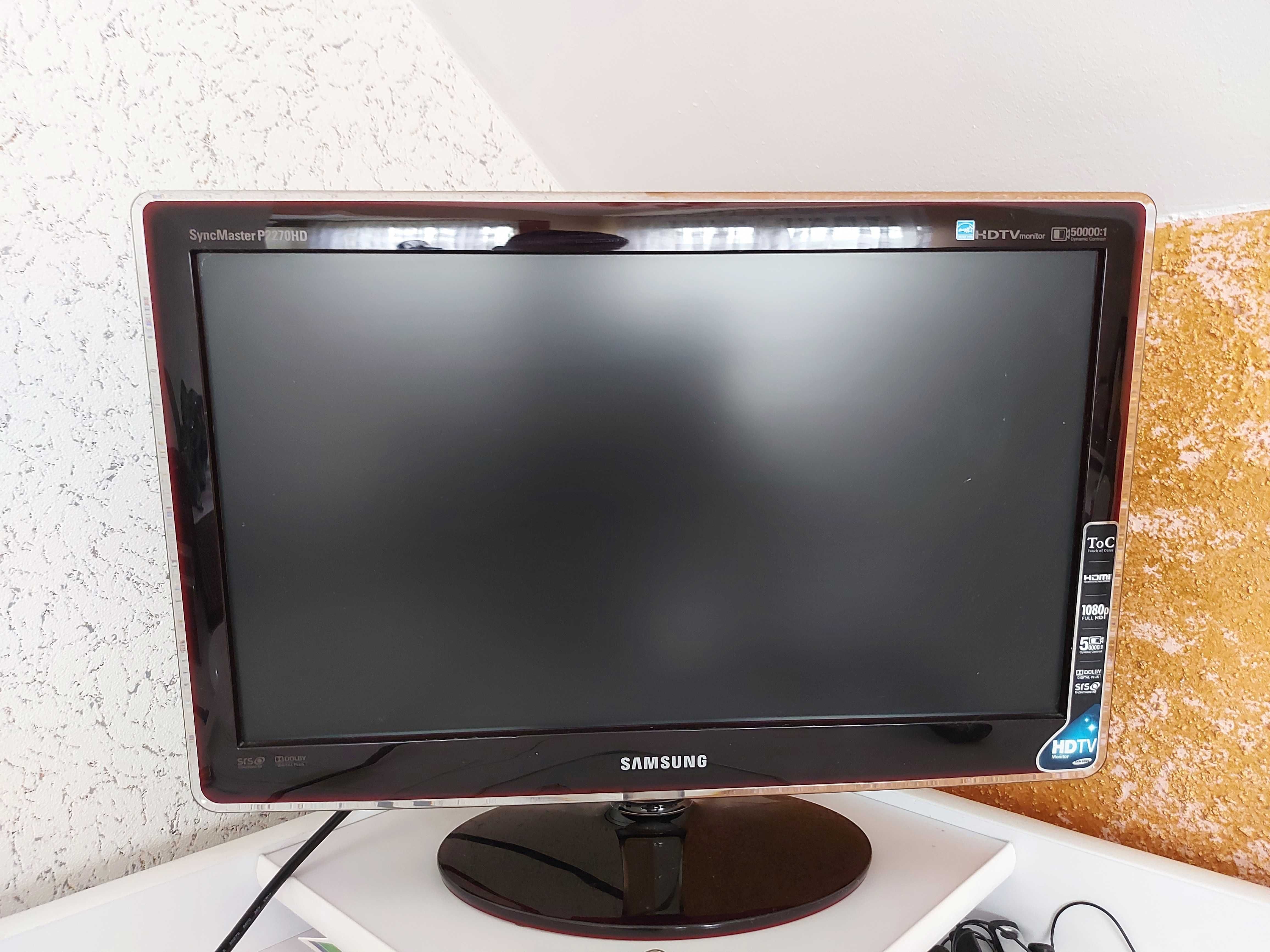 Monitor komputerowy z funkcją tv