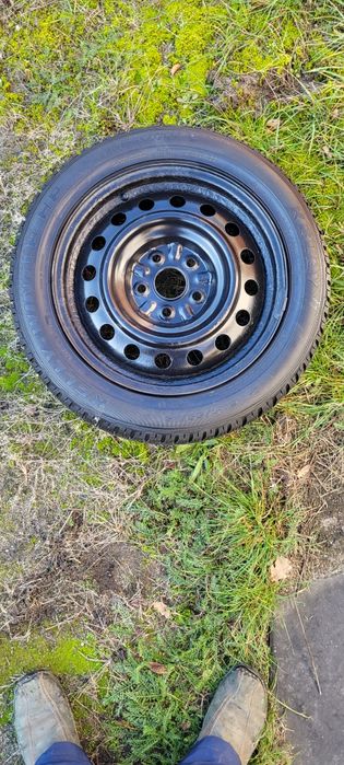 Koła zimowe 4 sztuki  toyota t25 corolla verso 205 65 r 16