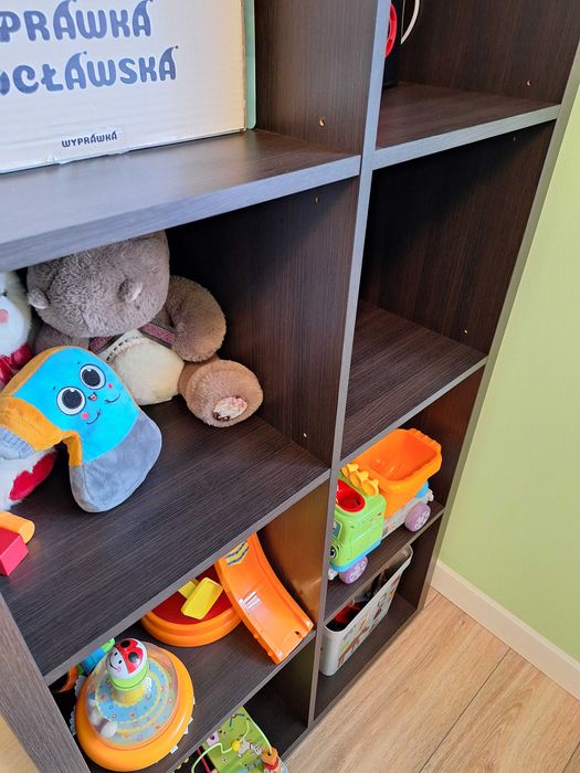 Komplet mebli do salonu pokoju dziecka