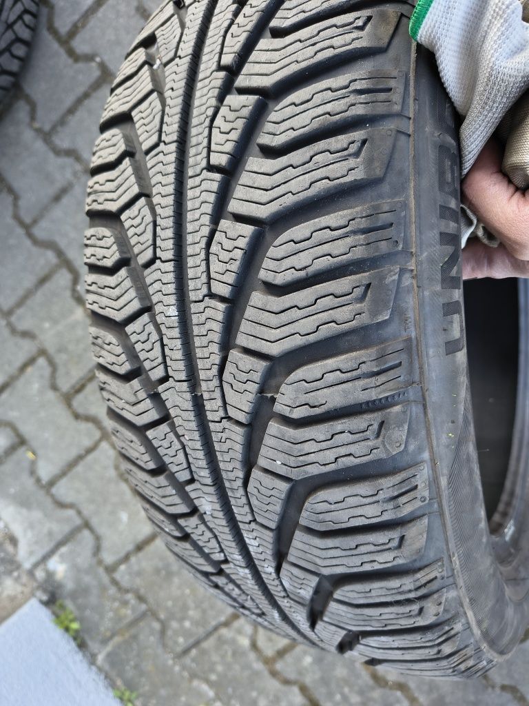 Opony zimowe Uniroyal 215/55 R17 V XL MS Plus 77