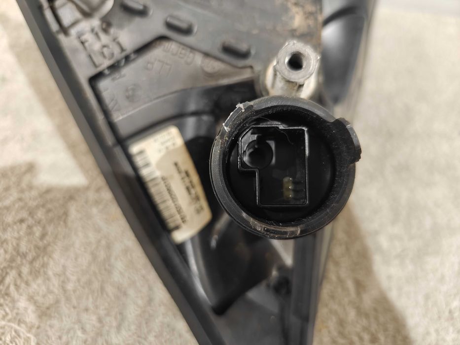 Lusterko Prawe 3 PIN Bmw Seria 5 F10  F11  EUROPA