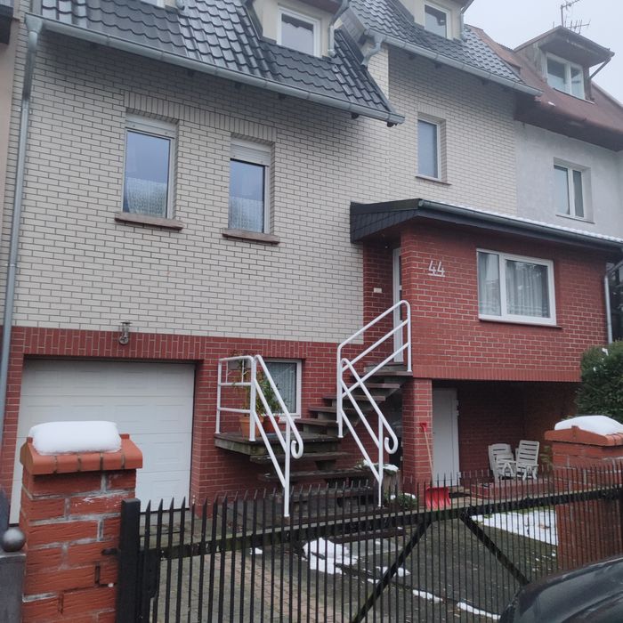 Mieszkanie na parterze domu szeregowego w Oławie