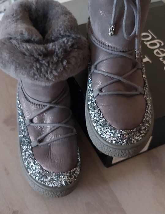 Зимові чоботи, угги 40р