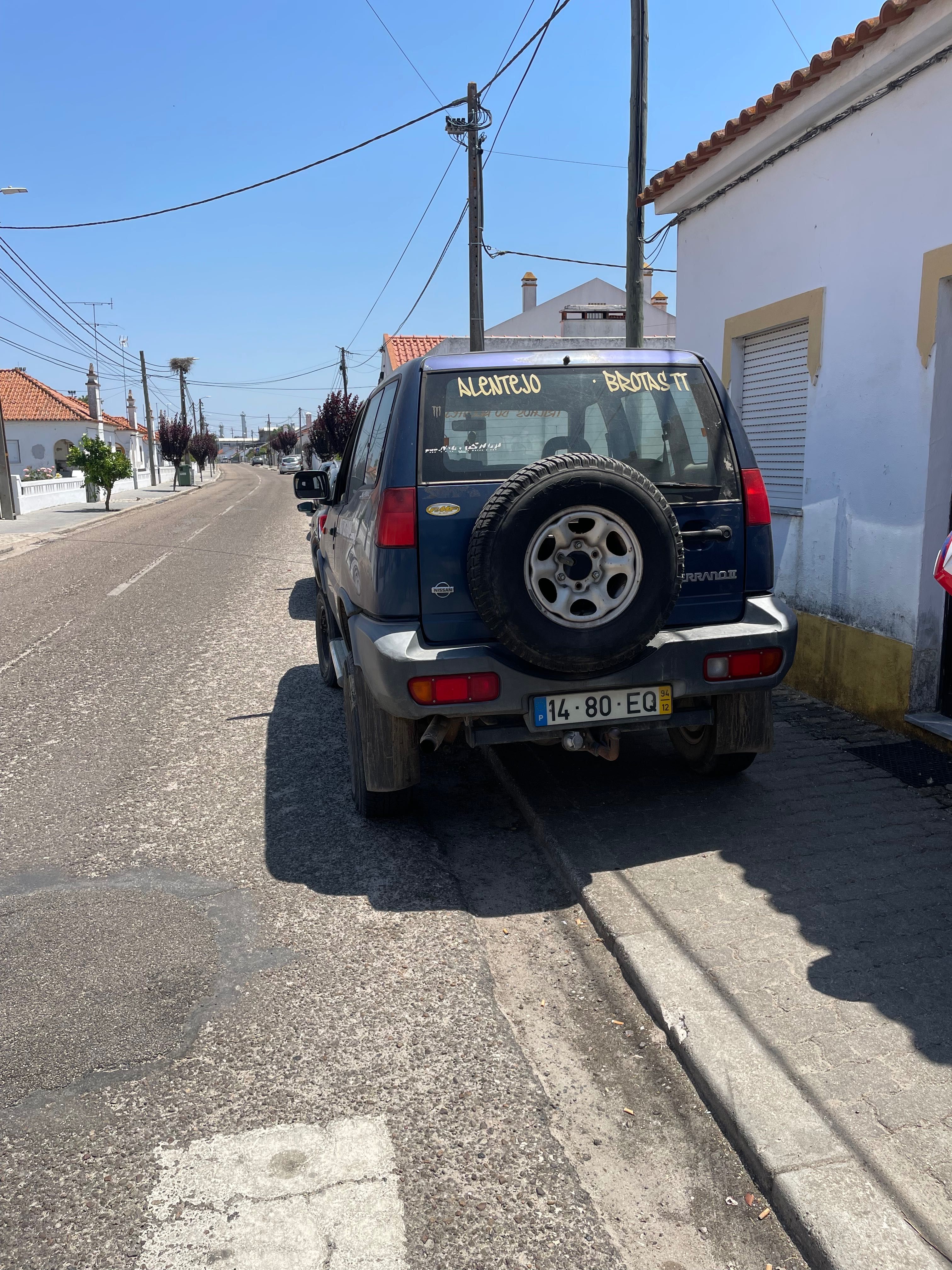 Nissan Terrano 2.7