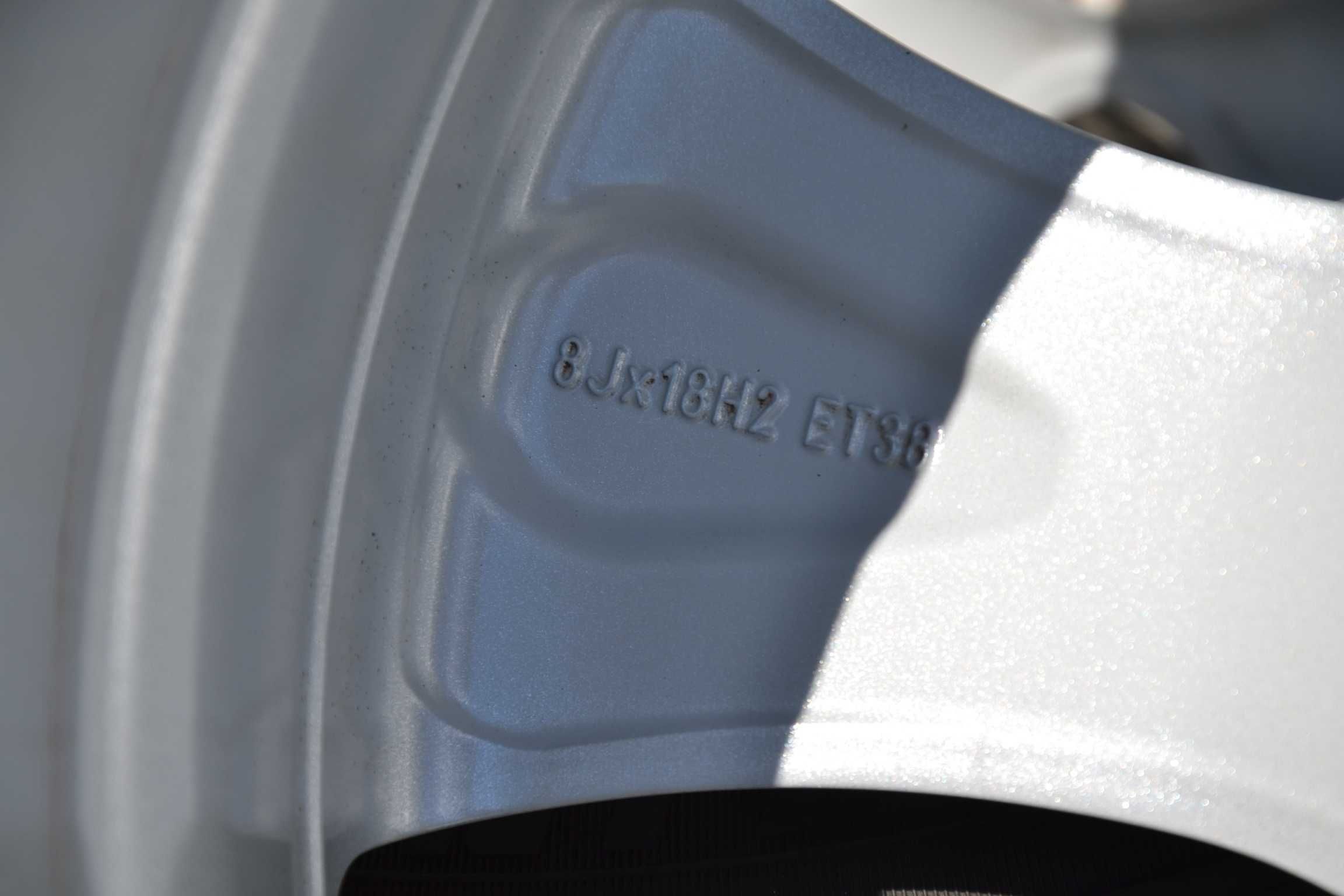 Koła Lato Skoda SuperB 3 Vw Passat Seat 235/45/18 Michelin