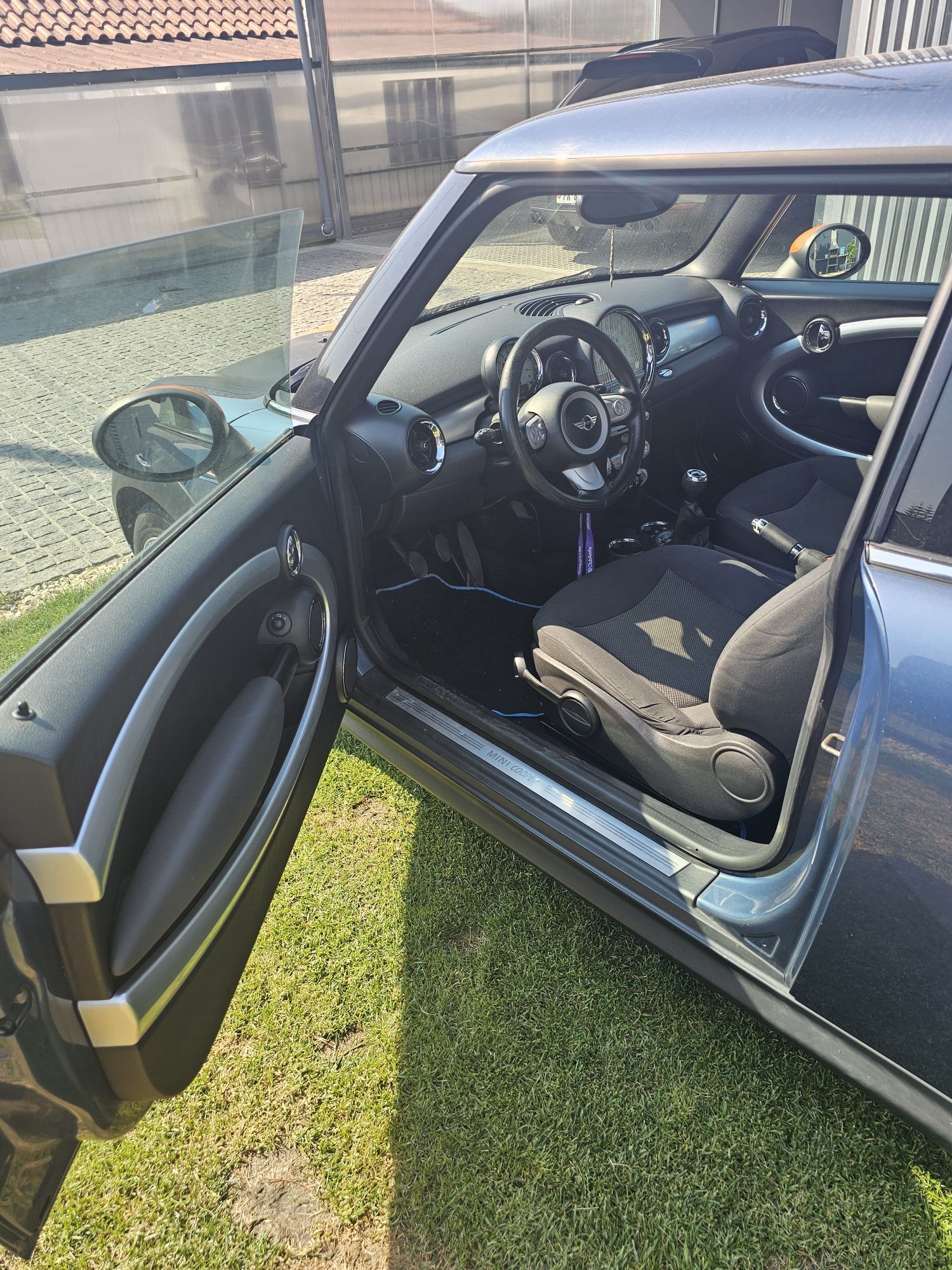 Vendo mini Cooper 1.6 gasolina