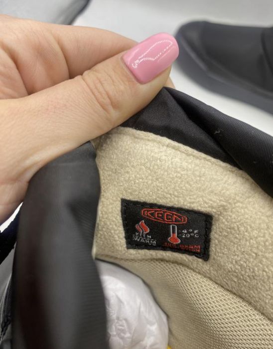 Оригінал термо зимові чоботи ботінки кросівки розмір 40-41