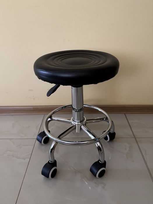 Taboret kosmetyczny