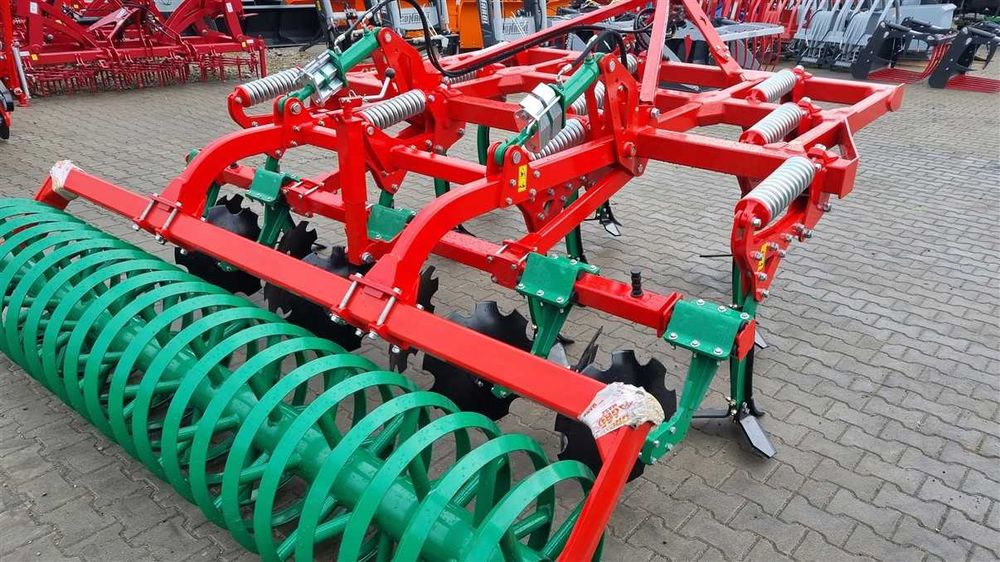 Agregat do uprawy bezorkowej 3m bezorkowiec Agro-masz Rolex Lupus