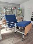 Cama hospitalar articulada eléctrica com colchão anti-escaras - 1 Mês