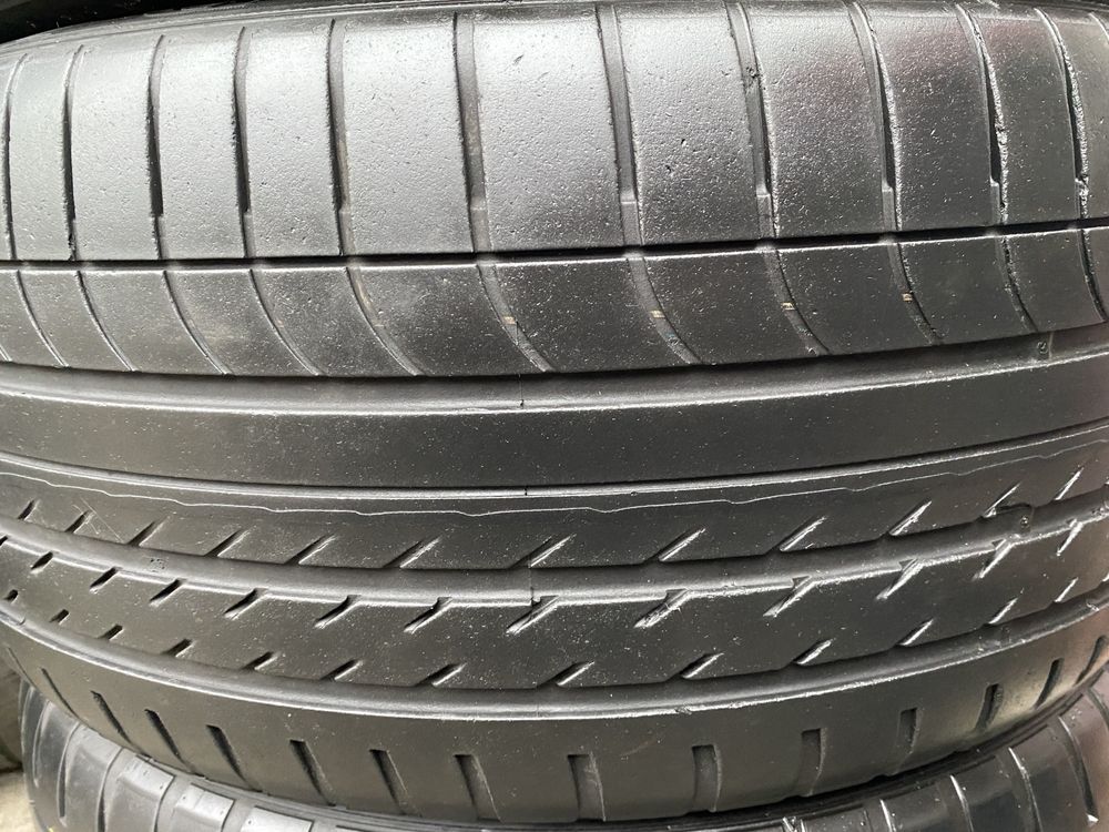 265/40 R20 Goodyear