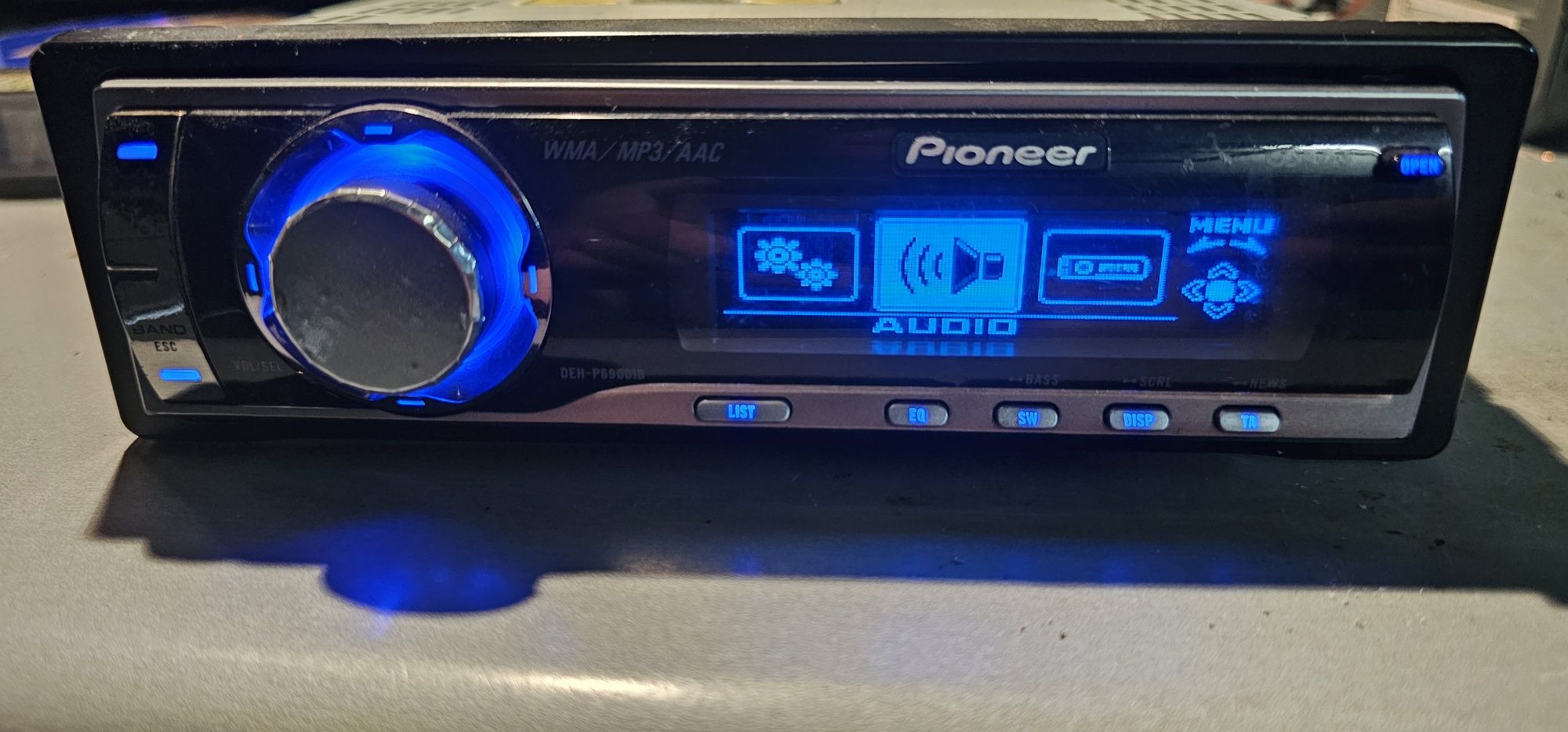 Pioneer deh-p6900IB organik animacje 3D