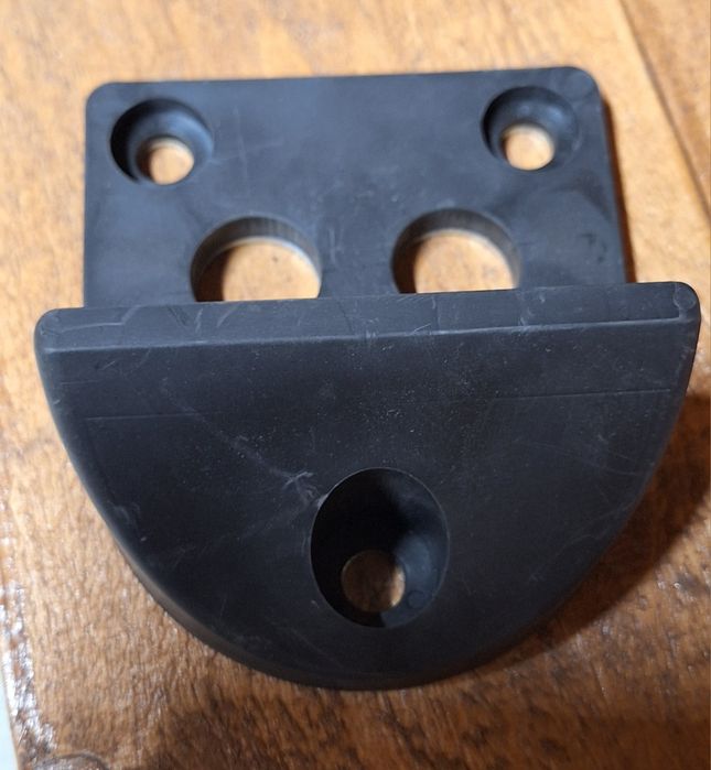 Opór odbój ogranicznik stopka stoper do bramy skrzydłowej 65mm