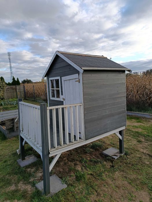 Domek drewniany ogrodowy dla dzieci