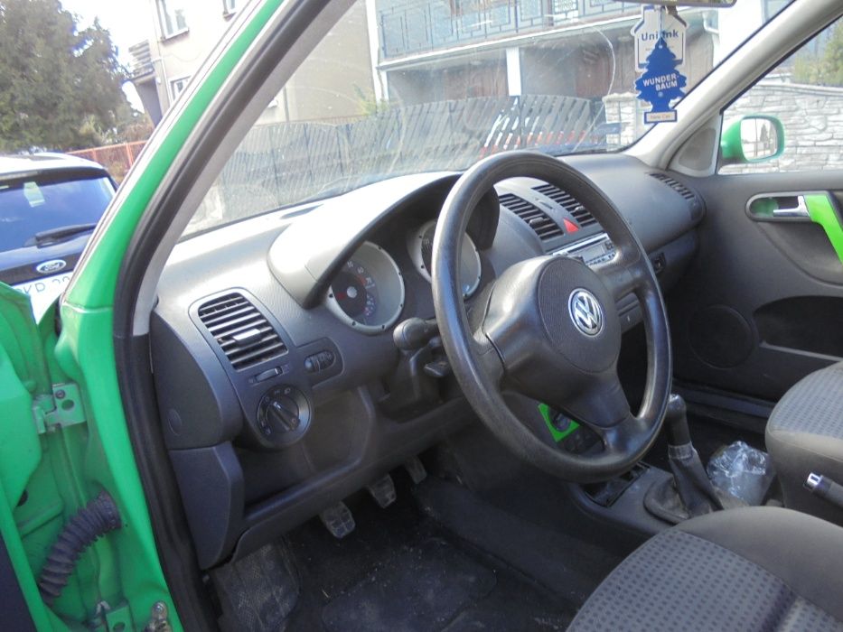 Volkswagen Polo III FL 5drzwi 1.4 benzyna 16V zielony na części