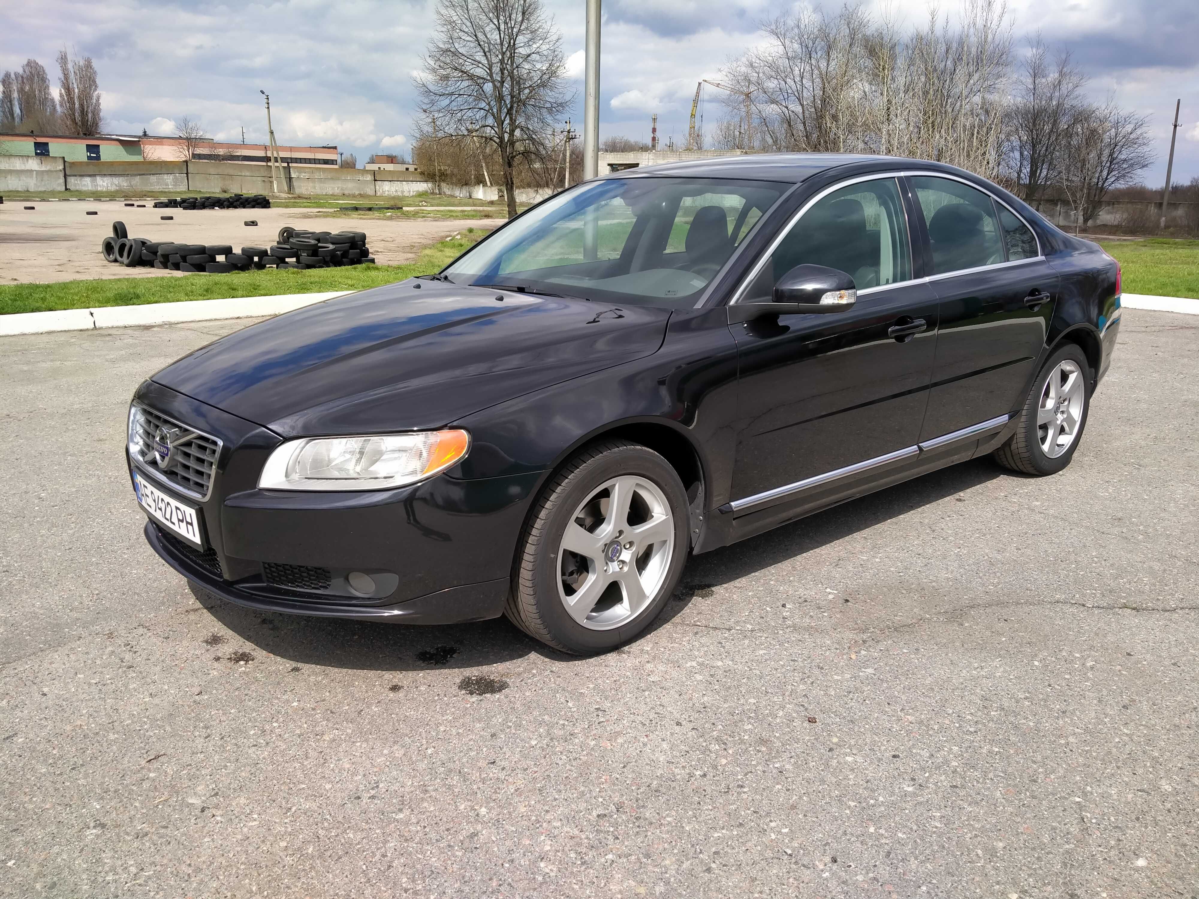 Продам VOLVO S80