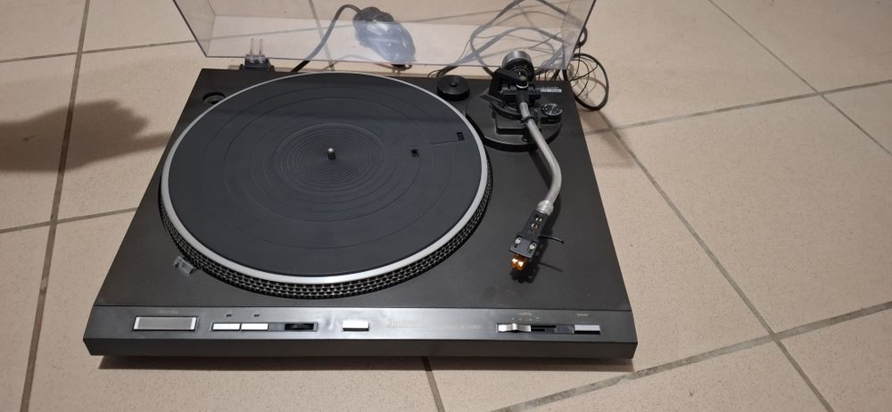 Gramofon Technics SL-D303 i SL-2000