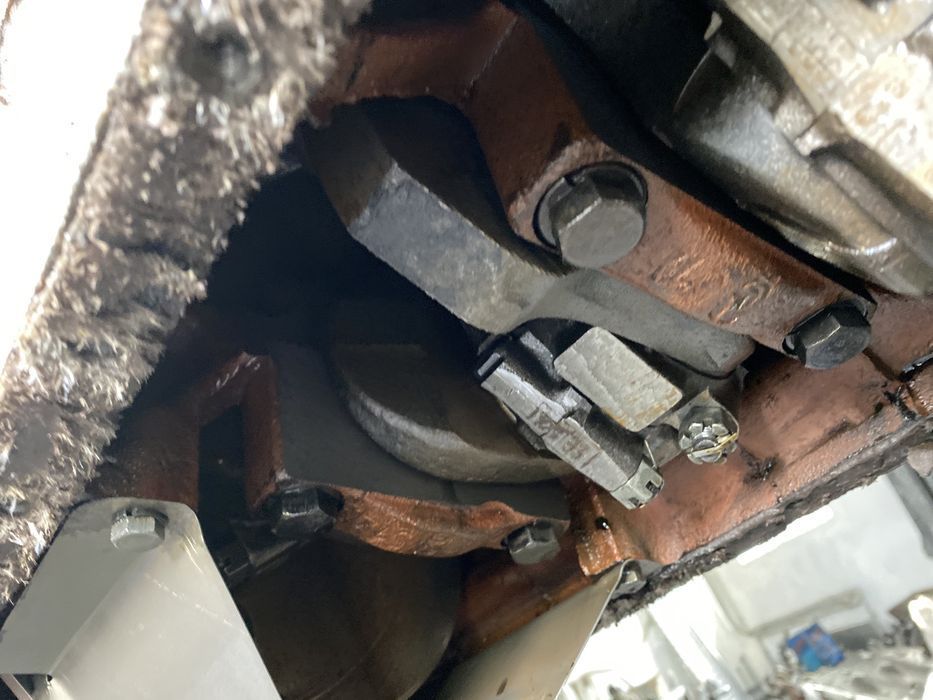 Двигатель ЗИЛ-130, 131 бензин хранение