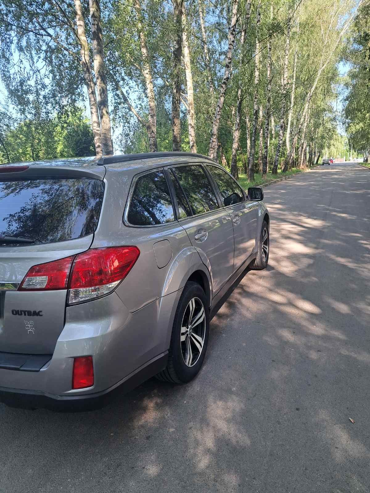 Продам машину Subaru Outback