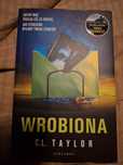 Wrobiona C.L. Taylor