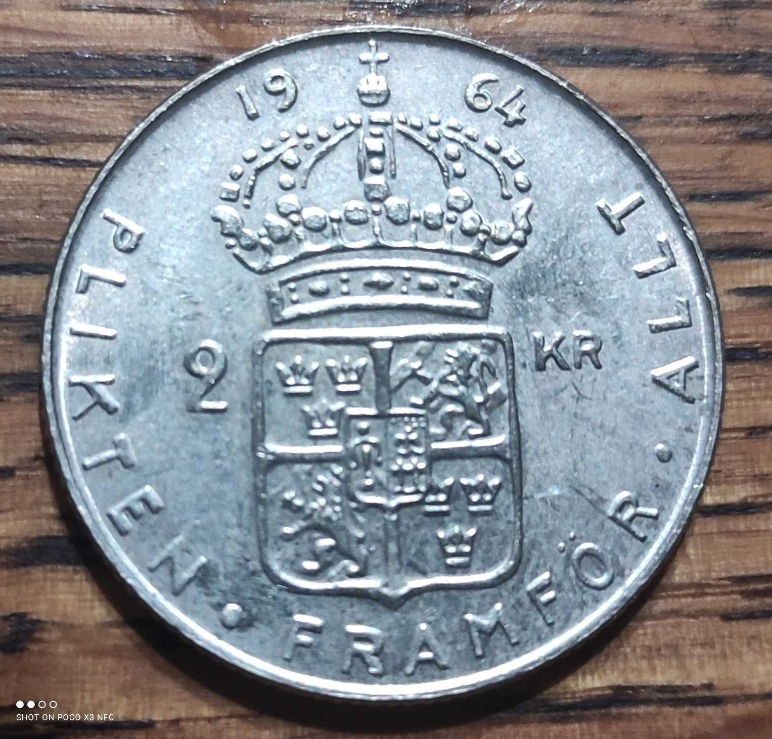 Moneta srebrna 2 korony z 1964 roku Szwecja Ag srebro bardzo ładna
