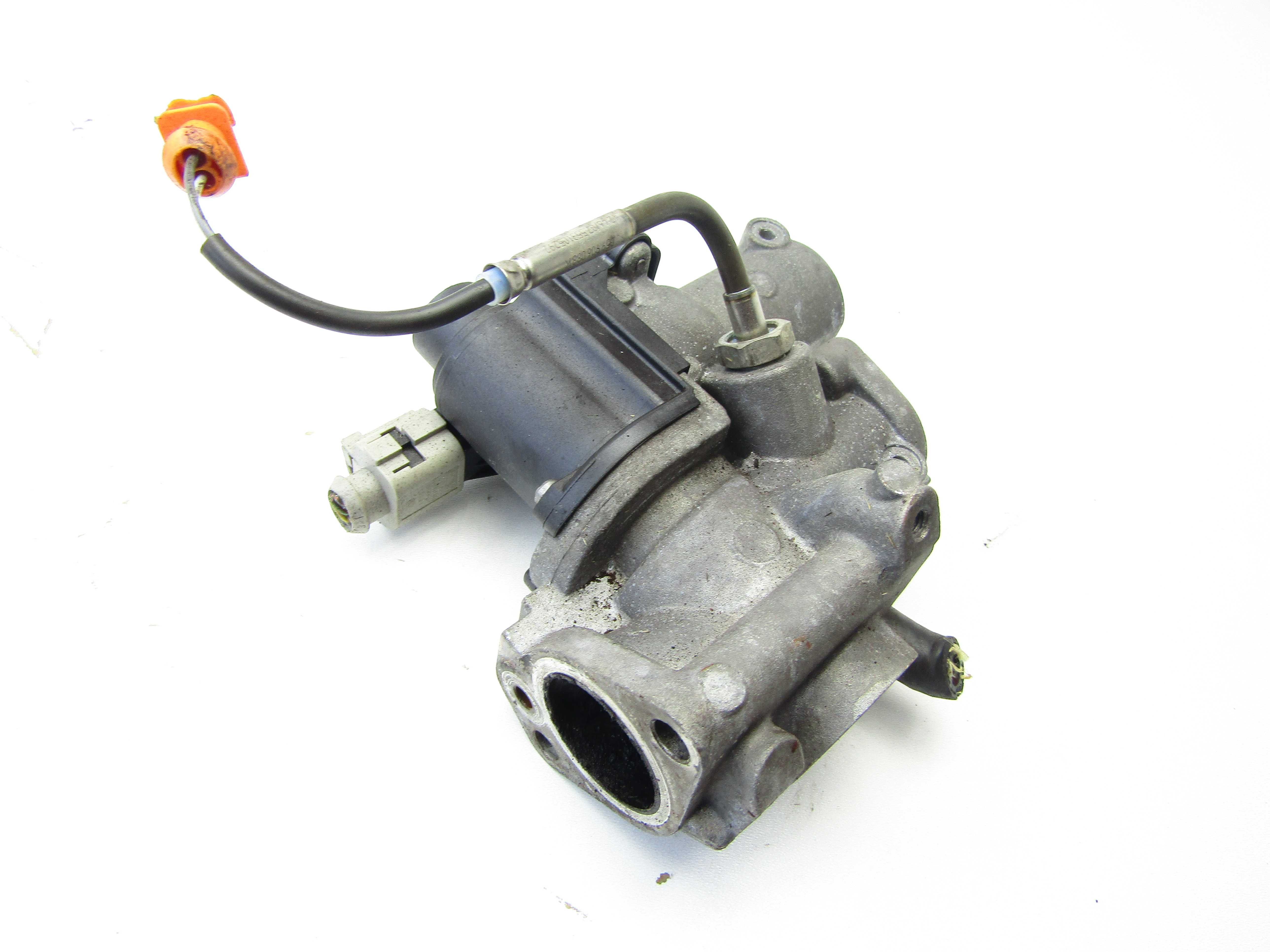 Audi A5 A4 B8 3.0 TDI V6 zawór EGR