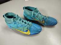 Chuteiras NIKE Mercurial