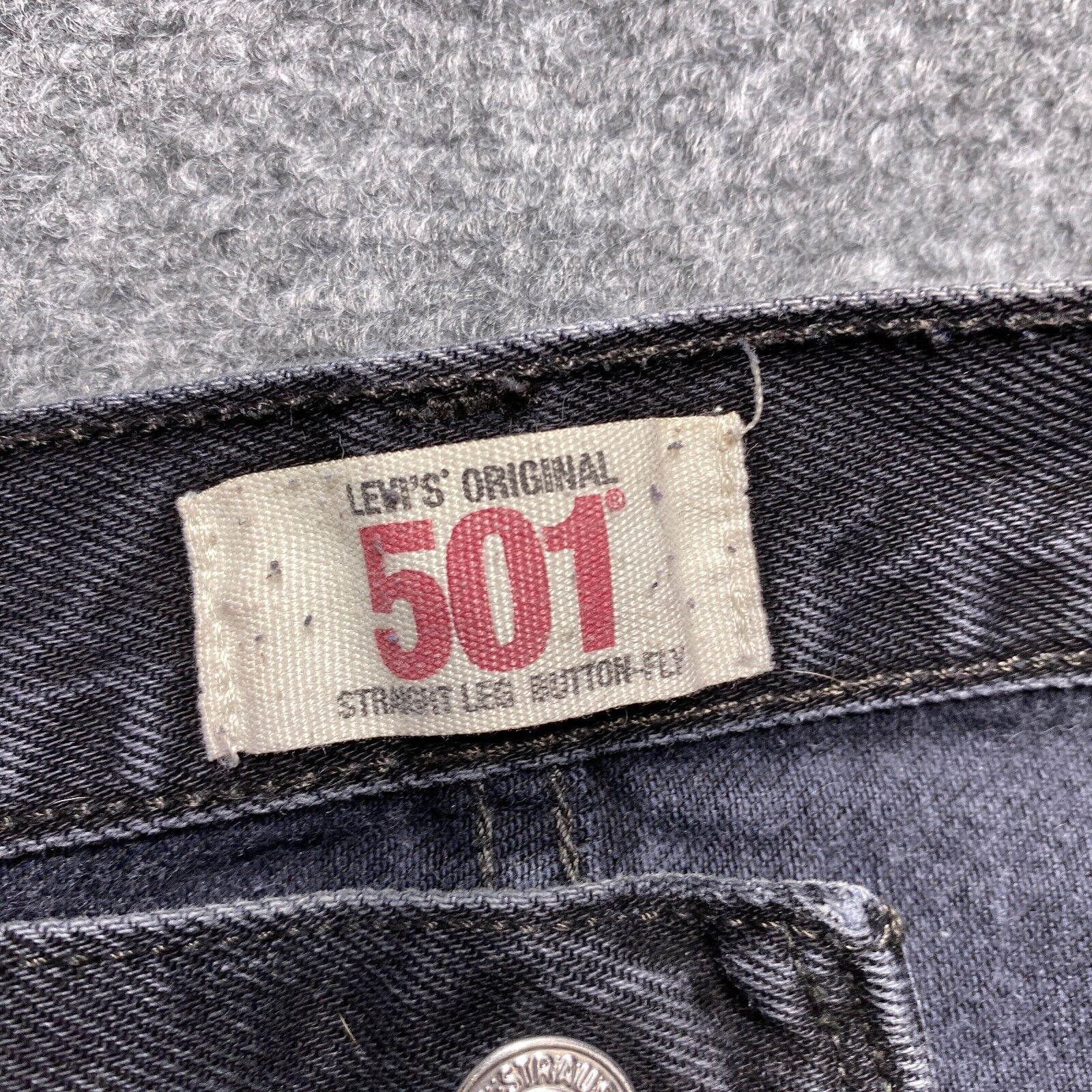 Джинсы Levi's 501 в размере 34x32