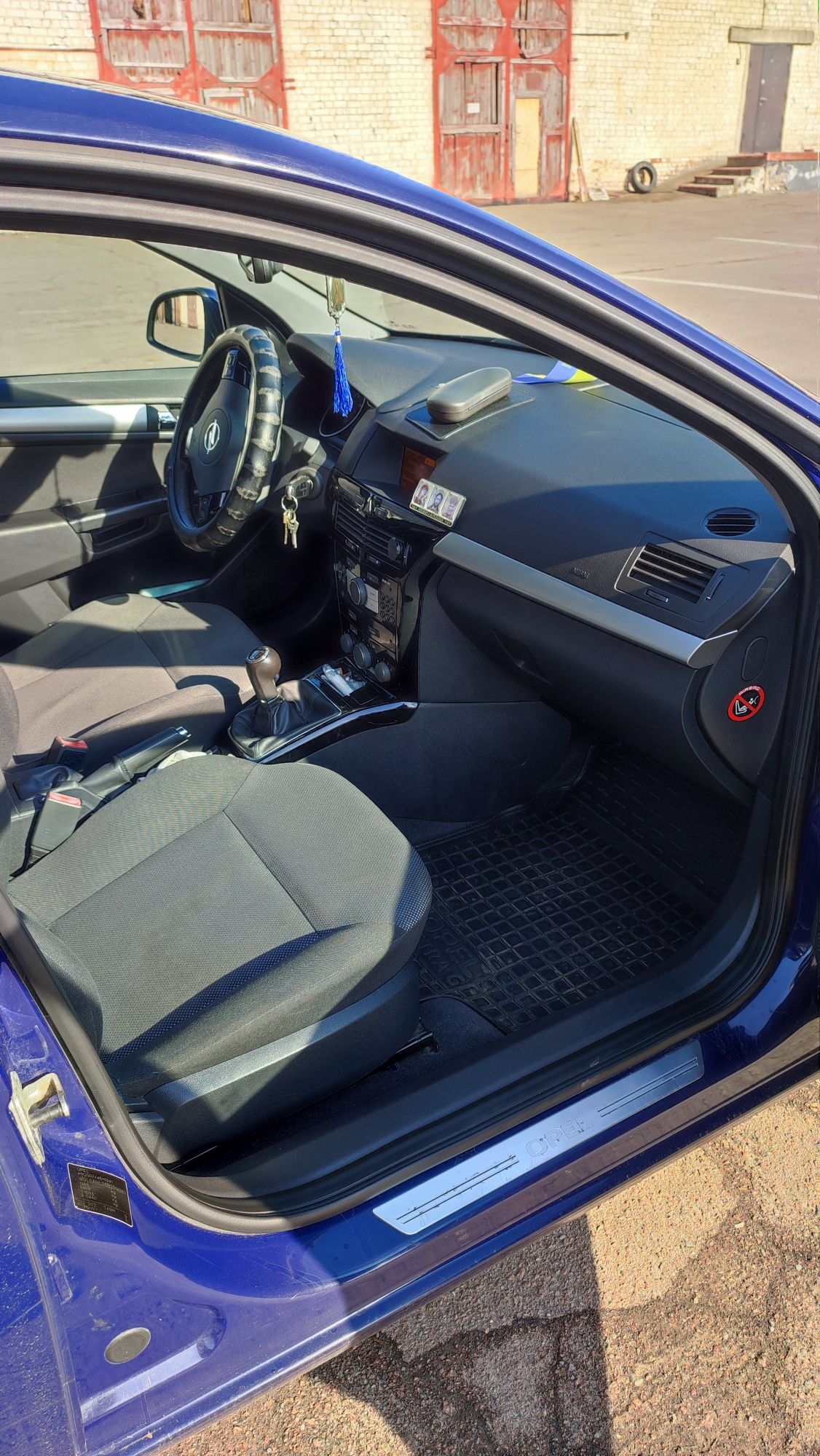 Продам Opel Astra H універсал 1.7