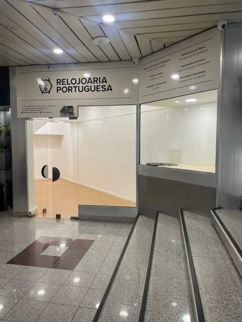 Aluga-se Loja coração de Lisboa