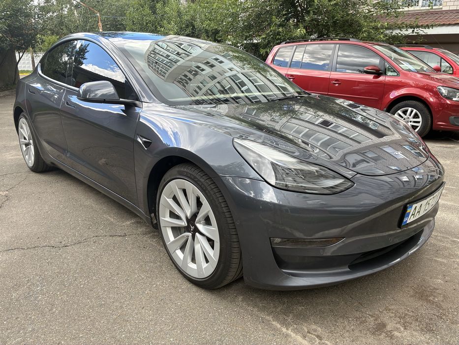 Tesla 3 2022року 82.5кВт