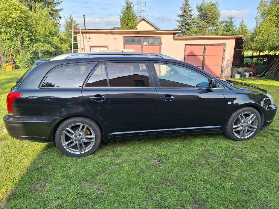 Toyota Avensis T25 combi