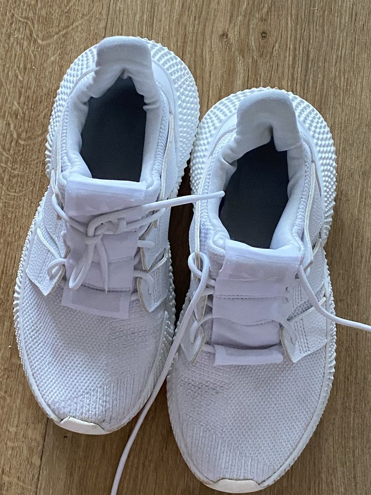 Adidas Prophere 38,5 buty białe sportowe damskie